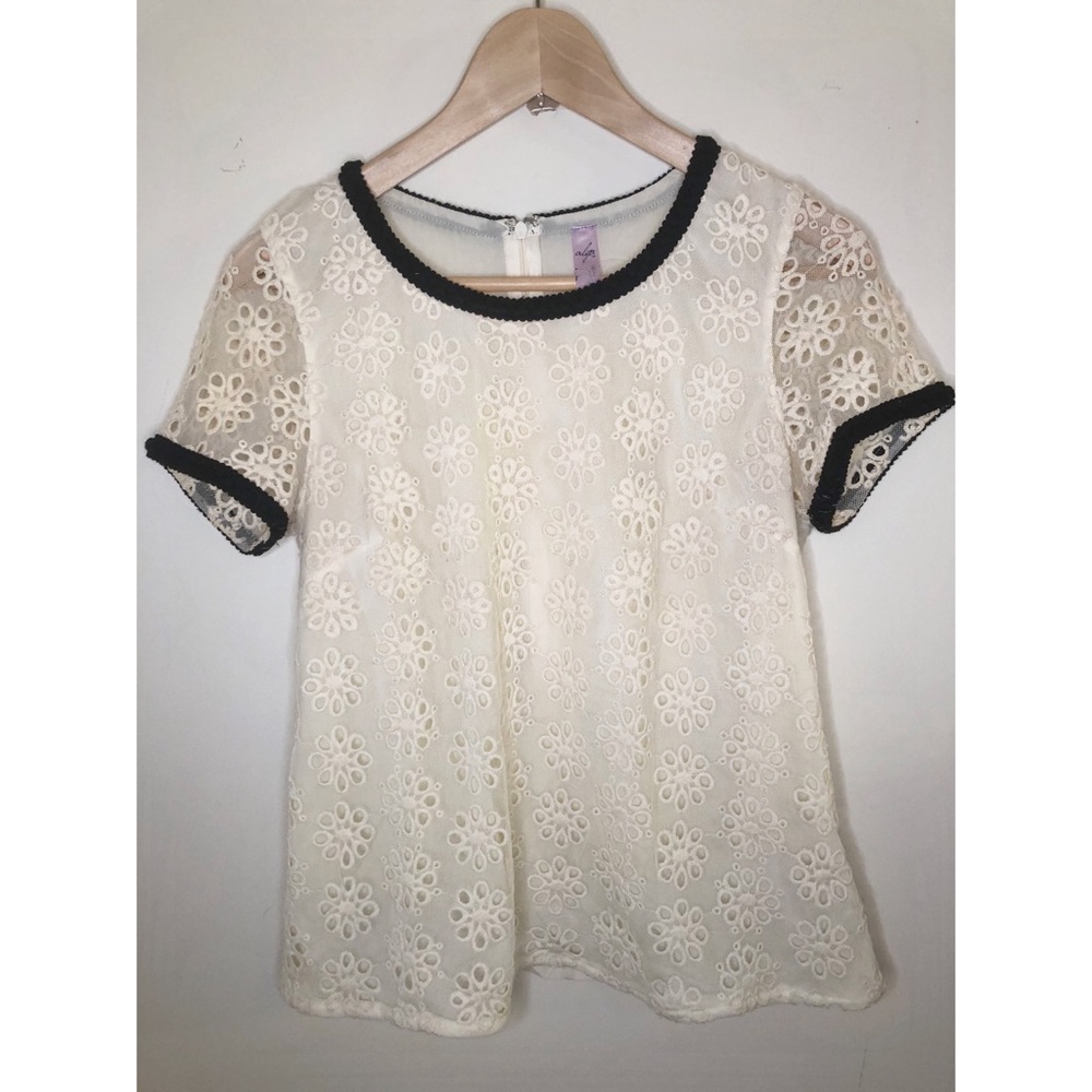 Francesca’s Flower Detail Top